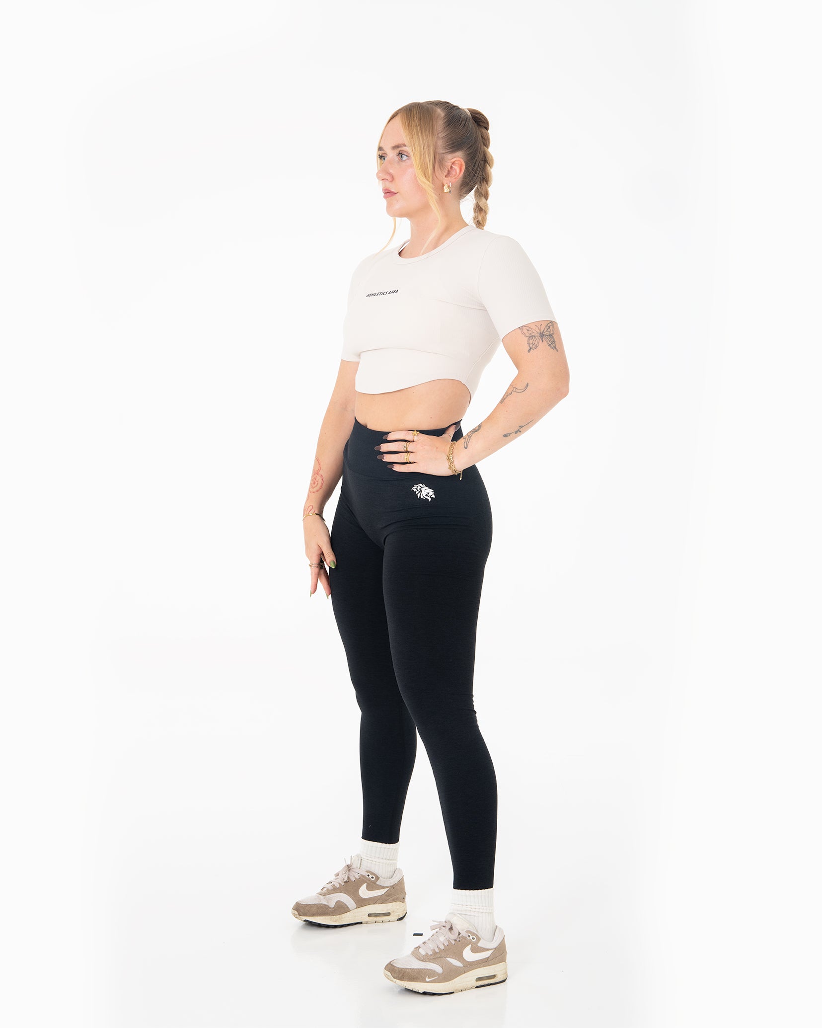 ESSENCE - Stretch Crop Top