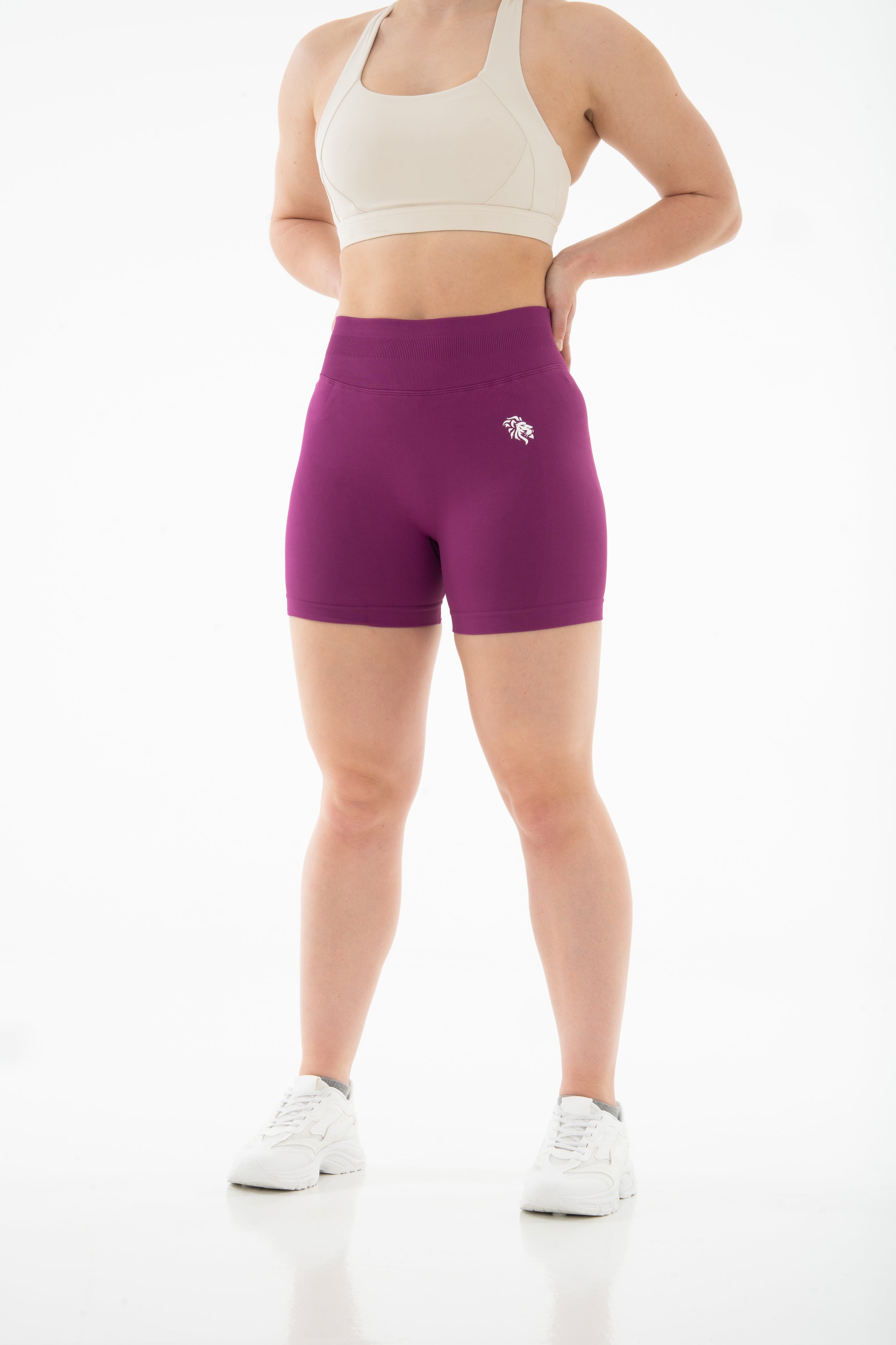 ELEVATE - Mid Waist Shorts