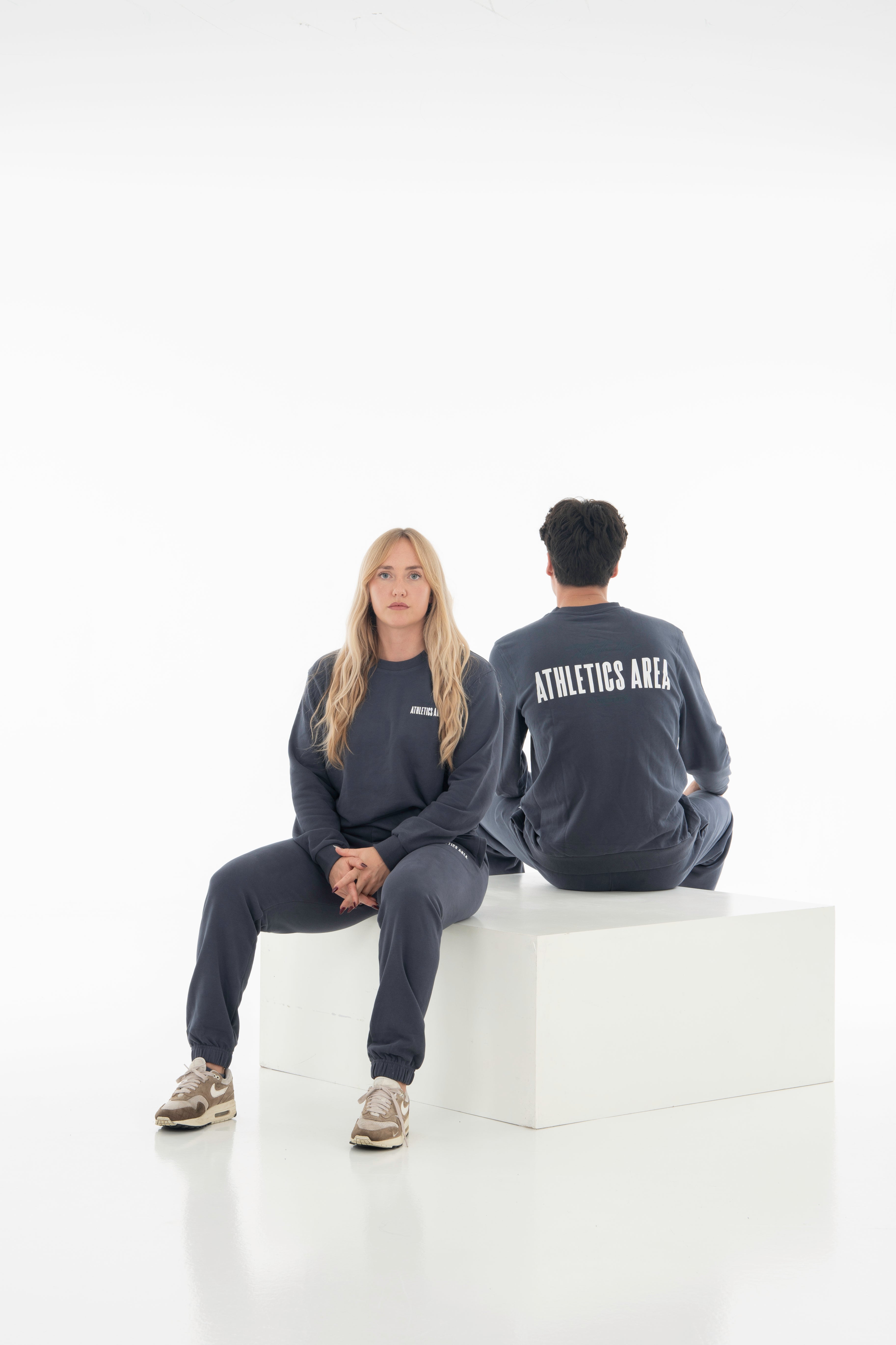 ALIGN Bundle - Signature Matching Tracksuit Sweatshirt + Sweatpants - Navy